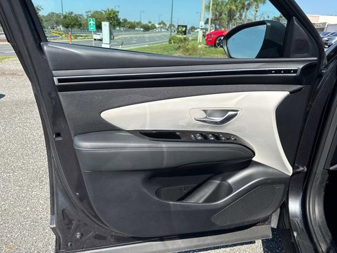 Used 2024 Hyundai Tucson Limited image 18