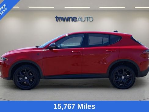 Used 2024 Dodge Hornet GT AWD/4WD image 2