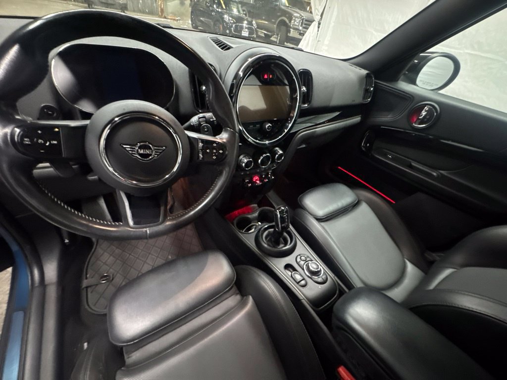 Used 2022 MINI Cooper Countryman S w/ Premium Package FWD image 5