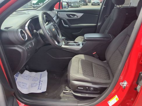 Used 2021 Chevrolet Blazer LT FWD image 18