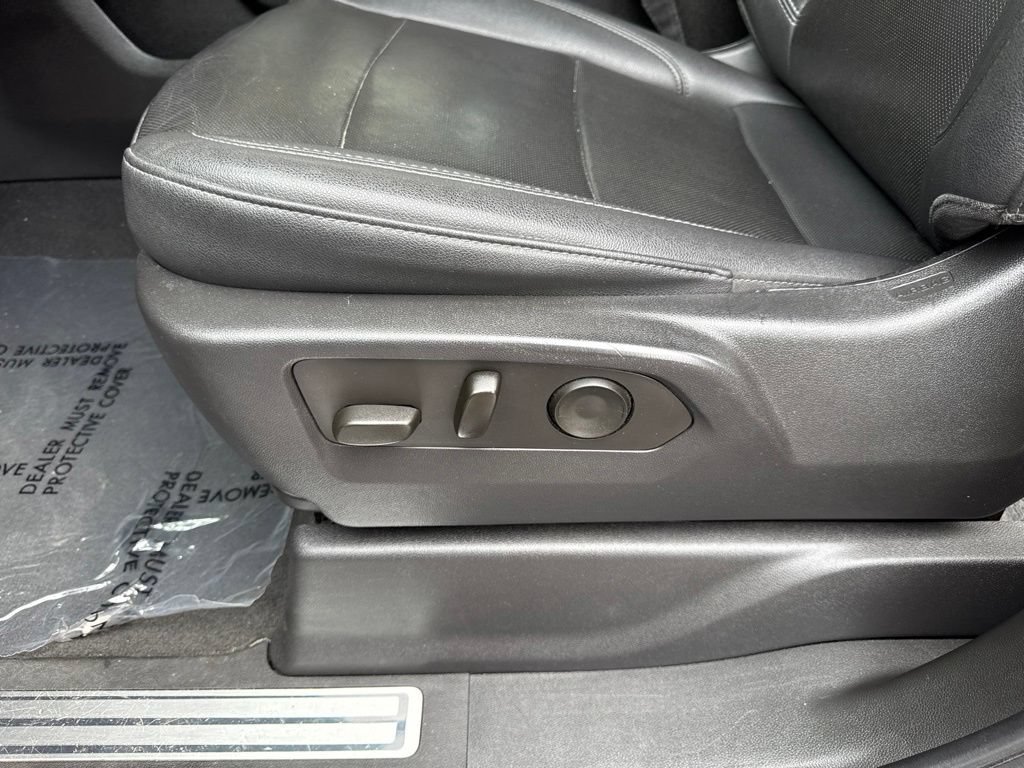 Used 2023 Chevrolet Silverado 1500 LTZ AWD/4WD image 28
