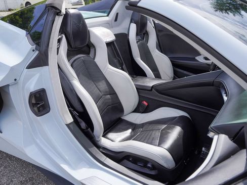 Used 2020 Chevrolet Corvette Stingray Premium Conv w/ 3LT Preferred Equipment Group RWD image 38