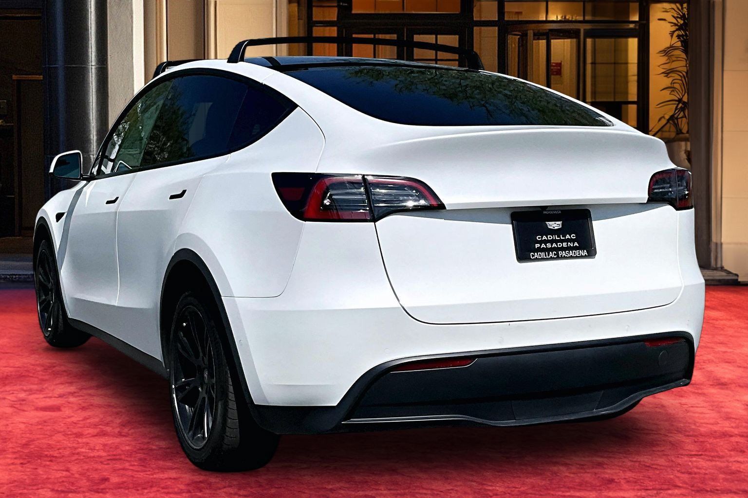 Used 2022 Tesla Model Y Long Range AWD/4WD image 4