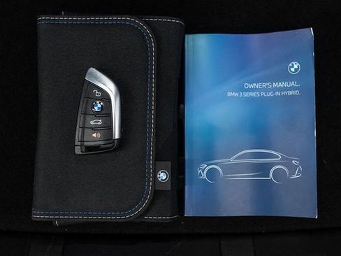 Used 2023 BMW 330e xDrive w/ Premium Package image 58