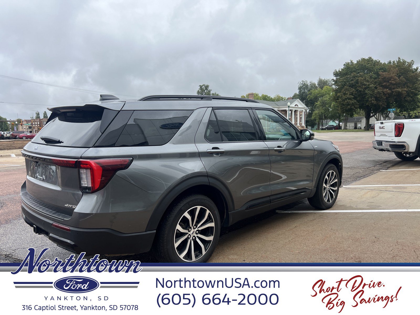 Used 2026 Ford Explorer ST-Line AWD/4WD image 5