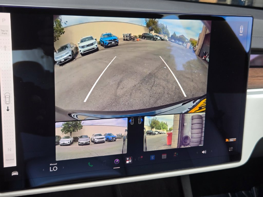 Used 2023 Tesla Model S AWD/4WD image 22
