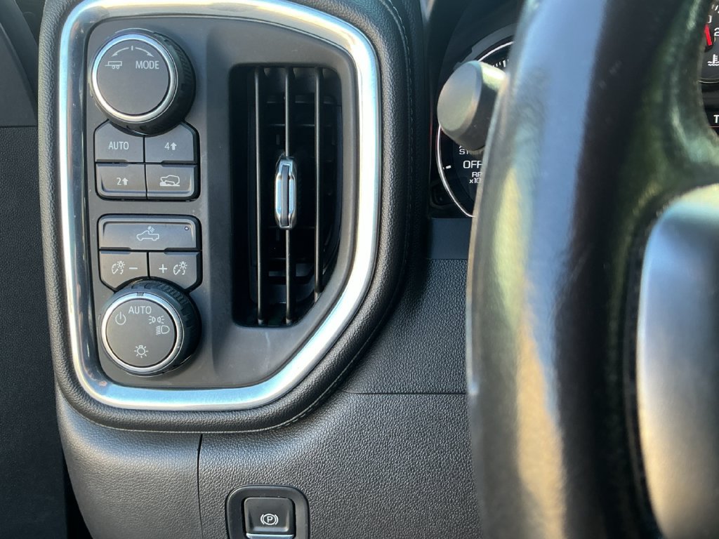 Used 2020 Chevrolet Silverado 1500 LT w/ All-Star Edition AWD/4WD image 19