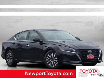 Used 2023 Nissan Altima 2.5 SV