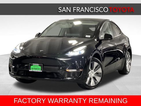 Used 2024 Tesla Model Y Long Range image 1