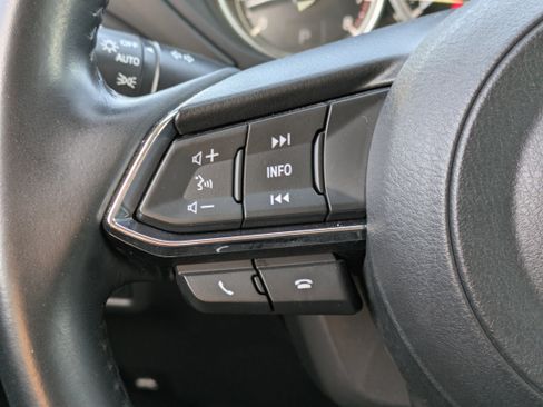 Used 2019 MAZDA CX-5 Touring image 22