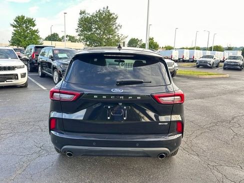 Used 2024 Ford Escape ST-Line w/ Tech Pack #1 AWD/4WD image 12