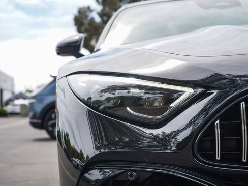 Used 2022 Mercedes-Benz SL 55 AMG 4MATIC image 12
