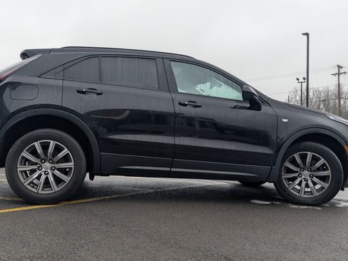 Used 2019 Cadillac XT4 Sport w/ Cold Weather Package FWD image 3