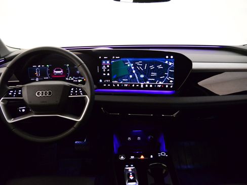 Certified 2025 Audi Q6 e-tron Premium Plus w/ Premium Plus image 13