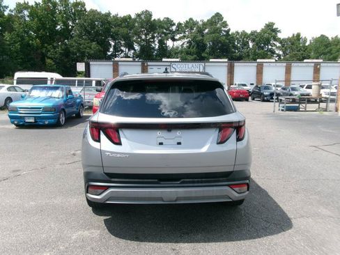 Used 2025 Hyundai Tucson SEL FWD image 7