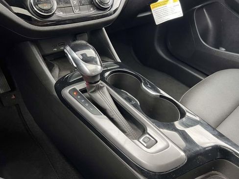 Used 2024 Buick Envista Sport Touring w/ Convenience I Package image 33