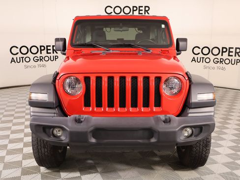Used 2020 Jeep Wrangler Sport AWD/4WD image 8