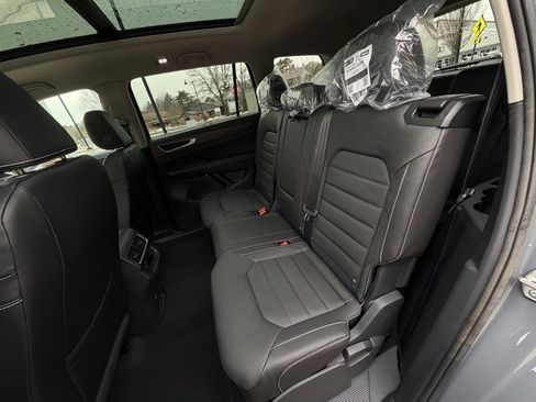 New 2026 Volkswagen Atlas SEL image 30