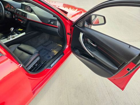 Used 2012 BMW 335i Sedan image 19