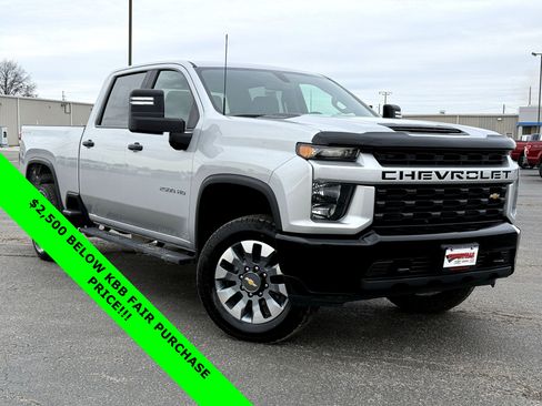 Used 2022 Chevrolet Silverado 2500 Custom w/ Custom Convenience Package image 2