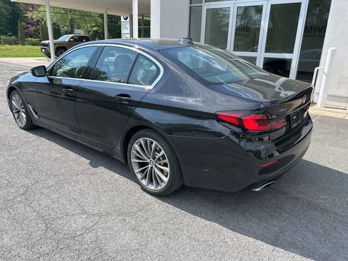 Certified 2023 BMW 540i xDrive w/ Executive Package AWD/4WD image 3