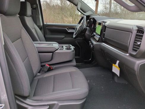 New 2026 Chevrolet Silverado 1500 LT image 28