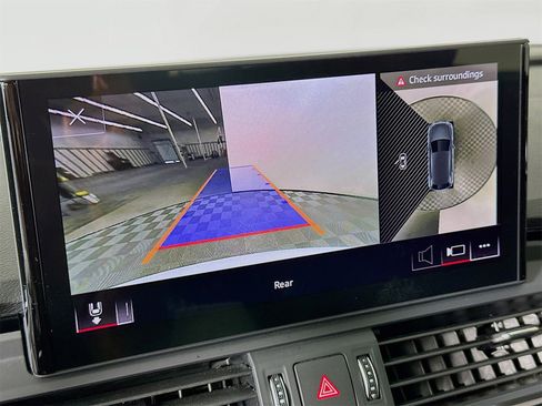 Used 2023 Audi SQ5 Premium Plus image 13