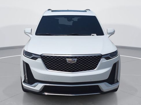 Used 2021 Cadillac XT6 Premium Luxury FWD image 8