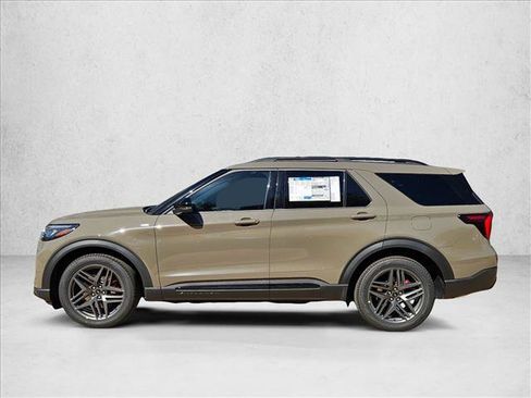 New 2026 Ford Explorer ST-Line w/ ST-Line Street Pack RWD image 5