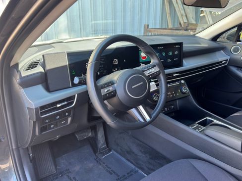 Used 2025 Hyundai Sonata SEL FWD image 12