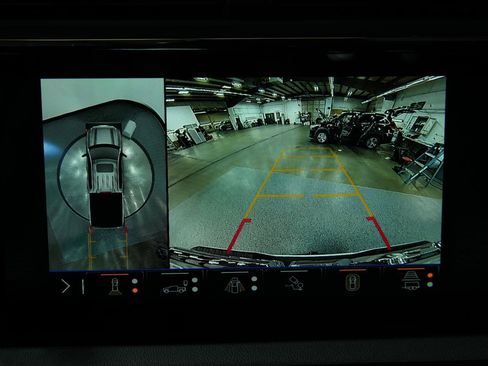 New 2026 GMC Sierra 1500 AT4 w/ AT4 Premium Package AWD/4WD image 37