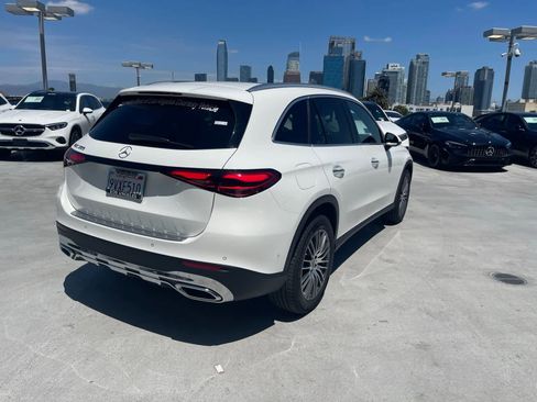 Certified 2026 Mercedes-Benz GLC 300 image 5