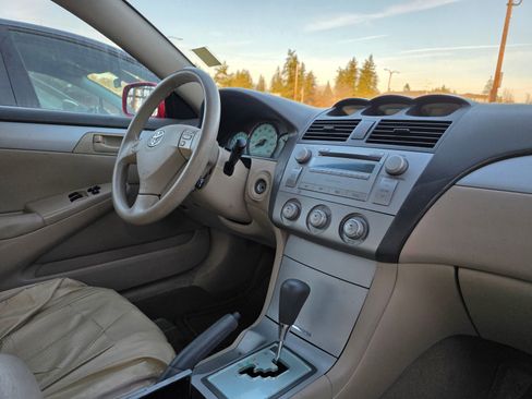 Used 2006 Toyota Solara SE image 19