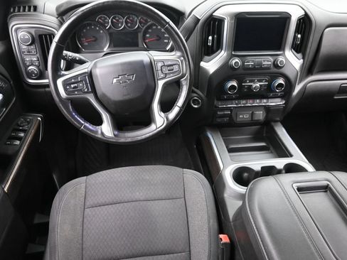Used 2021 Chevrolet Silverado 1500 LT Trail Boss AWD/4WD image 14