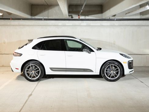 Certified 2026 Porsche Macan Turbo AWD/4WD image 8