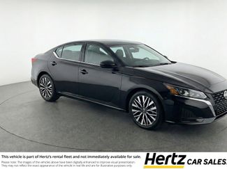 Used 2025 Nissan Altima 2.5 SV video 1