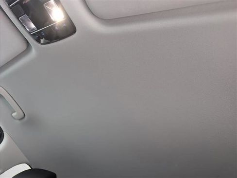 Used 2025 Hyundai Santa Fe SEL FWD image 16