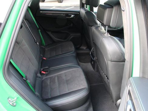 Used 2023 Porsche Macan GTS image 23