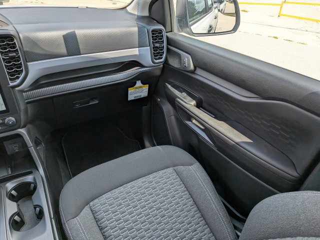 Used 2025 Ford Ranger XL w/ Trailer Tow Package RWD image 18
