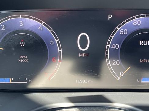 Used 2023 Jeep Compass High Altitude AWD/4WD image 19