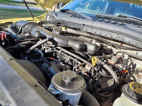 Used 2019 Ford F550 2WD Regular Cab Super Duty image 30