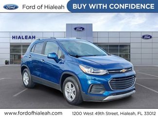 Used 2020 Chevrolet Trax LT w/ LT Convenience Package FWD video 1
