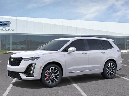 New 2025 Cadillac XT6 Sport w/ Technology Package image 2