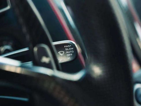 Used 2012 McLaren MP4-12C Coupe RWD image 20