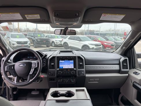 Used 2019 Ford F250 XL w/ STX Appearance Package image 28
