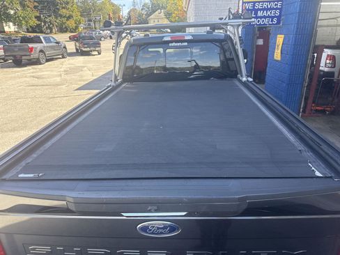 Used 2020 Ford F350 Lariat w/ Lariat Value Package image 28