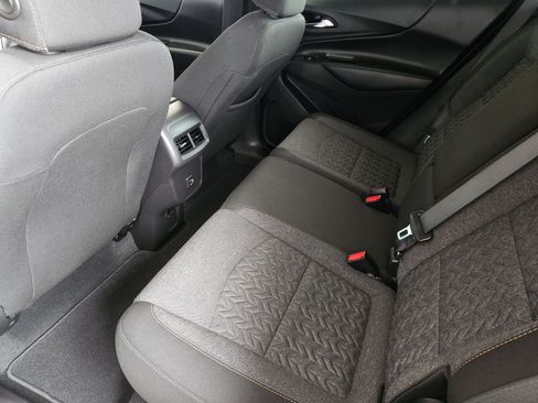 Used 2024 Chevrolet Equinox LT AWD/4WD image 31