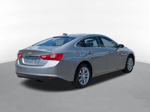 Used 2024 Chevrolet Malibu LT FWD image 3