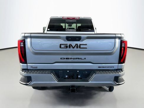 Used 2024 GMC Sierra 2500 Denali w/ Denali Reserve Package AWD/4WD image 6