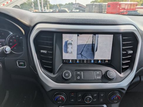 Used 2020 GMC Acadia SLT w/ Premium Package FWD image 29